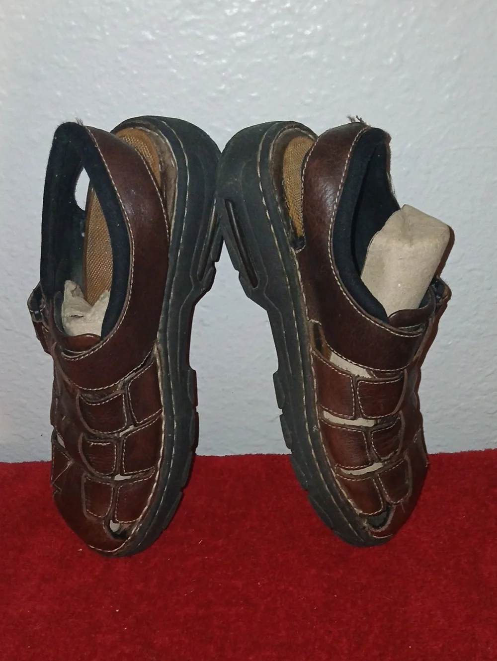 Arizona Men's Brown Leather Fisherman-Style Sandals